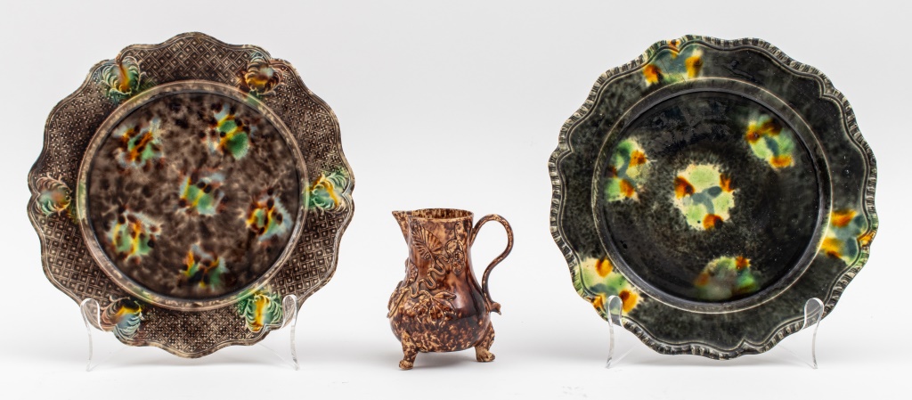 FRENCH MAIOLICA GROUP, 3 PCS French