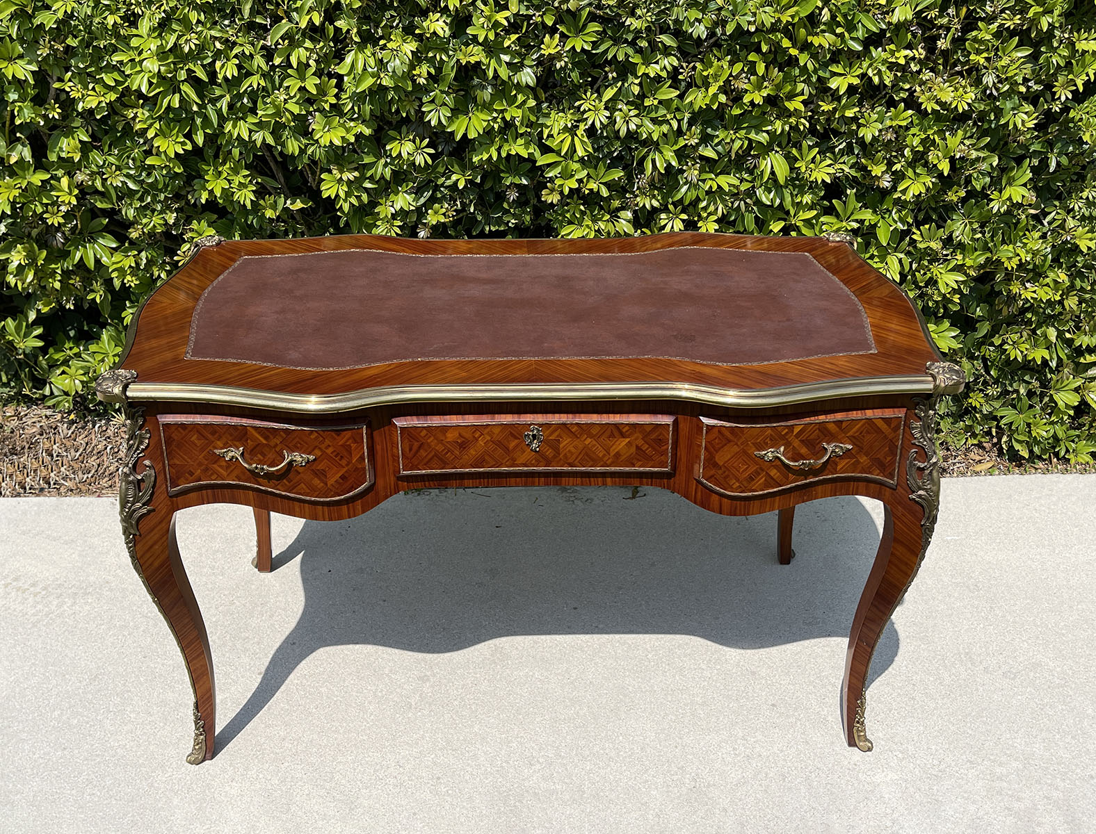 FRENCH METAL MOUNTED BUREAU DESK: