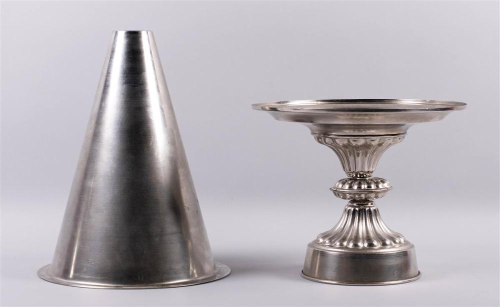 FRENCH METAL PASTRY MOLD, LATE