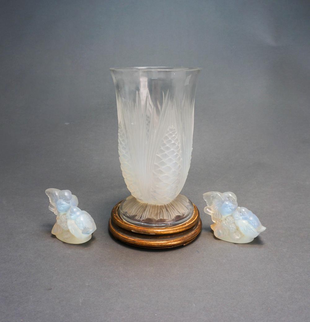 FRENCH MOLDED OPALESCENT PINECONE