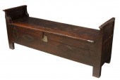 FRENCH OAK HALL BENCH COFFERFr