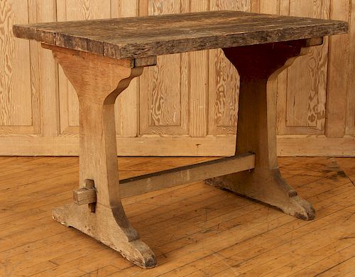 FRENCH OAK PETITE FARM TABLE