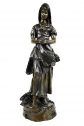FRENCH PATINATED BRONZE FIGURE