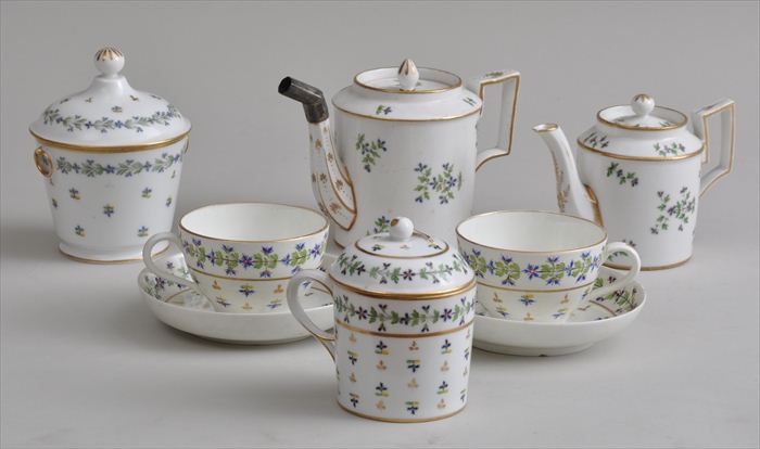 FRENCH PORCELAIN EIGHT-PIECE TEA