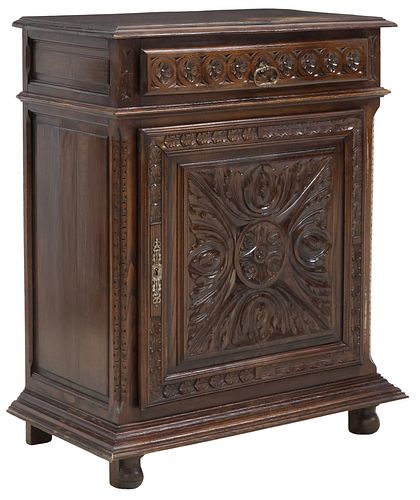 FRENCH PROVINCIAL CARVED OAK