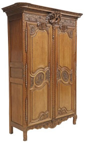 FRENCH PROVINCIAL CARVED WALNU
