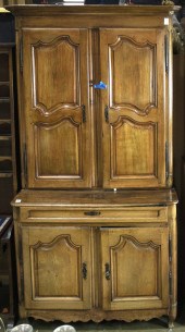 FRENCH PROVINCIAL DEUX CORPS,H