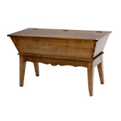 FRENCH PROVINCIAL DOUGH BOX ON