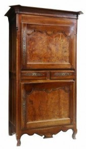 FRENCH PROVINCIAL LOUIS XV STY
