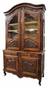 FRENCH PROVINCIAL LOUIS XV STY