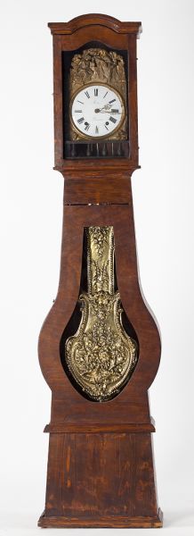 French Provincial Mobilier Tall