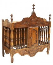 FRENCH PROVINCIAL SPINDLED PAN