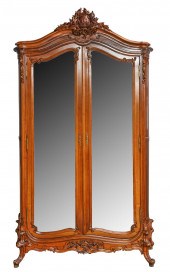 FRENCH PROVINCIAL-STYLE ARMOIR