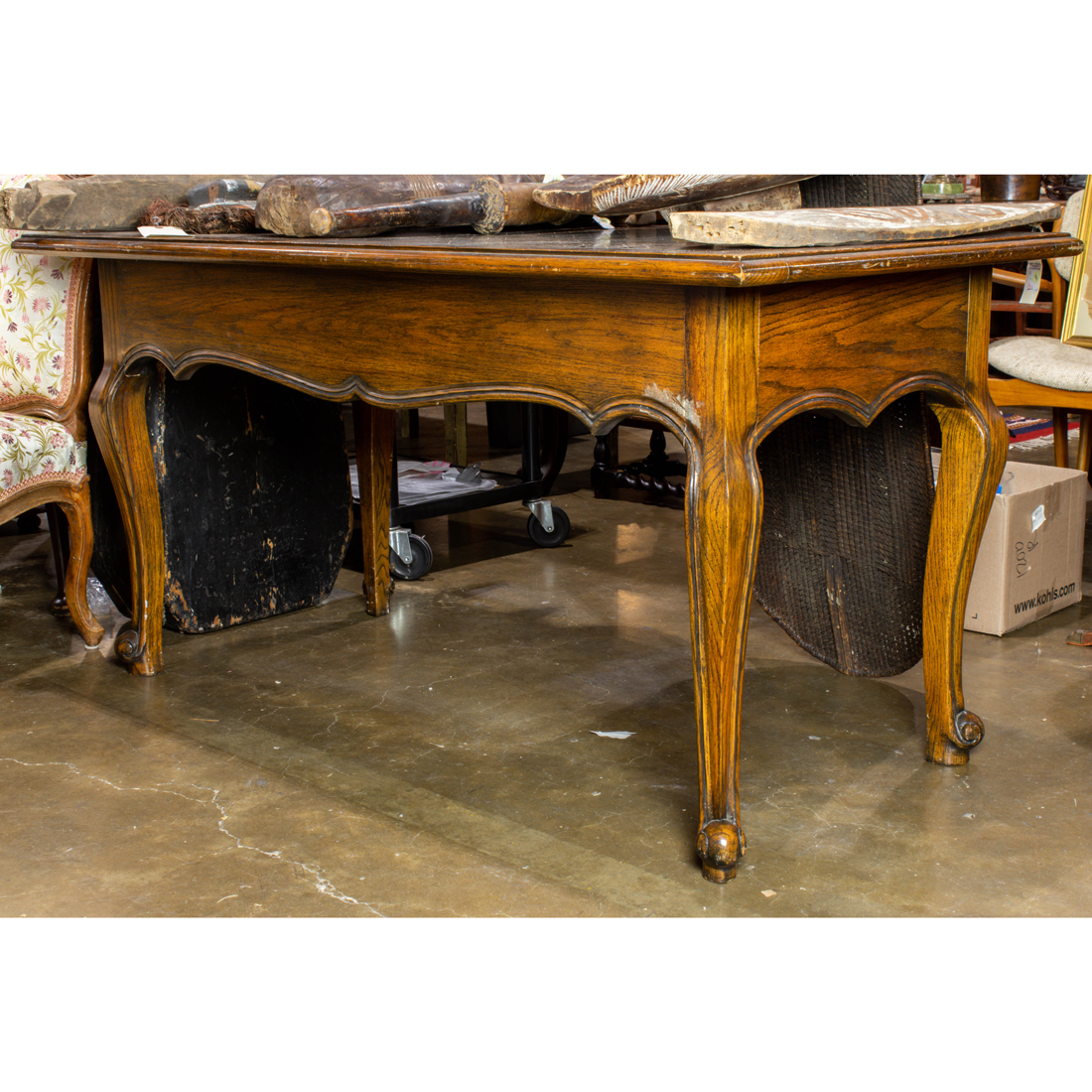 FRENCH PROVINCIAL STYLE BUREAU PLAT