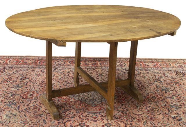 FRENCH PROVINCIAL TILT-TOP WINE