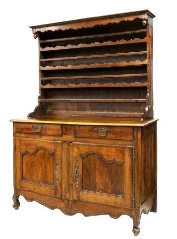 FRENCH PROVINCIAL VAISSELIER,