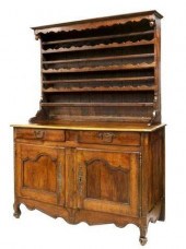 FRENCH PROVINCIAL VAISSELIER,