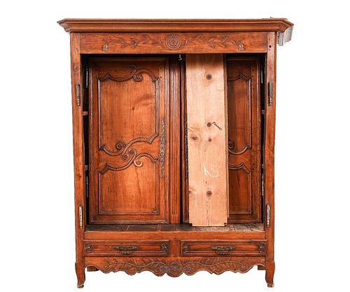 FRENCH PROVINCIAL WARDROBEFrench