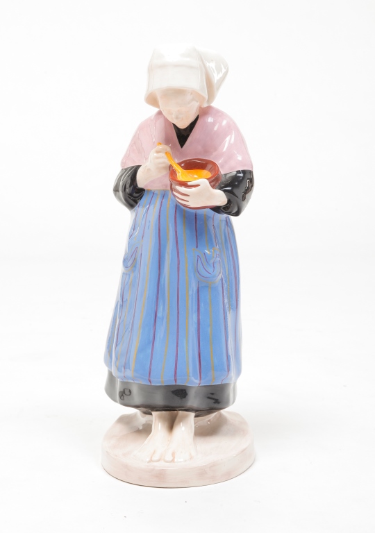 FRENCH QUIMPER BRETON WOMAN