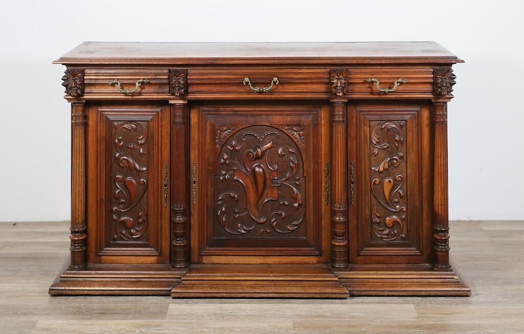 FRENCH RENAISSANCE REVIVAL CARVED