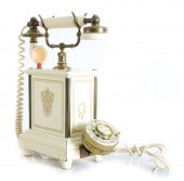 FRENCH ROTARY PHONE W/HAND CRA
