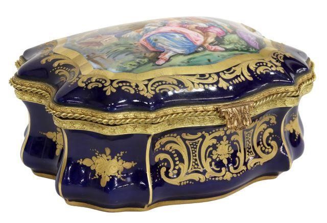 FRENCH SEVRES STYLE PORCELAIN JEWEL