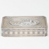 FRENCH SILVER SNUFF BOX REPOUS