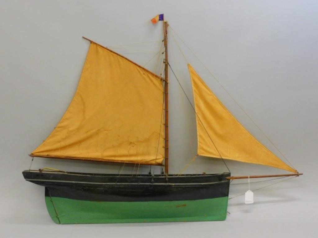 FRENCH SLOOP MODEL. CIRCA 1880.