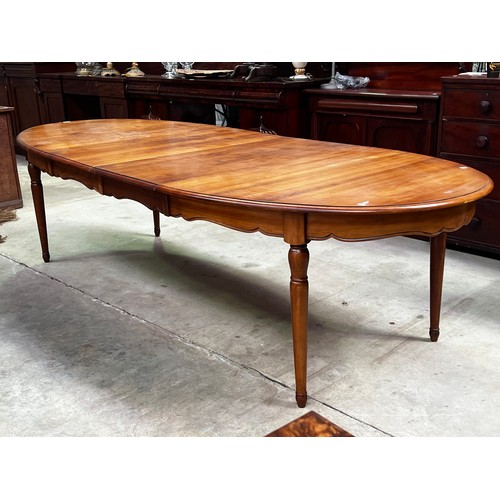 French style oval shape extension