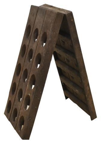 FRENCH TABLE-TOP A-FRAME RIDDLING