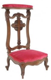 FRENCH WALNUT CROSS SPLAT PRIE