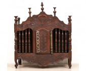 French walnut panetiere or bre
