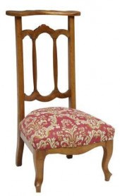 FRENCH WALNUT PRIE-DIEU PRAYER