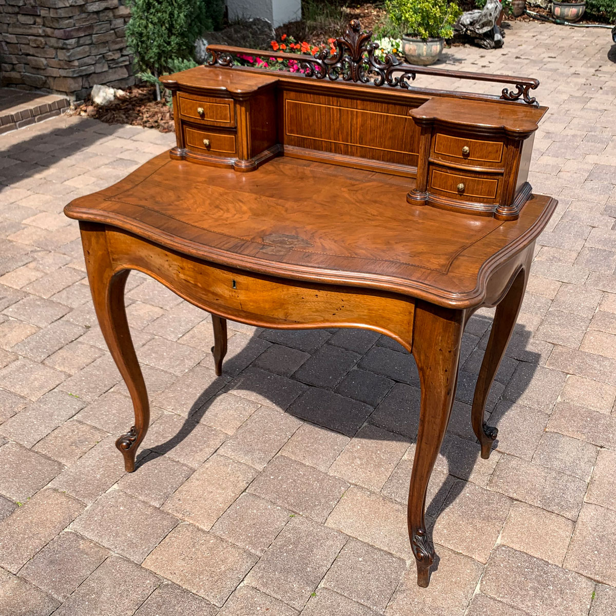 FRENCH WRITING DESK: French writing