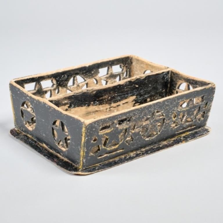 FRETWORK CARVED KNIFE BOXA wooden