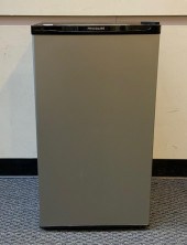 FRIGIDAIRE UNDERBAR REFRIGERAT