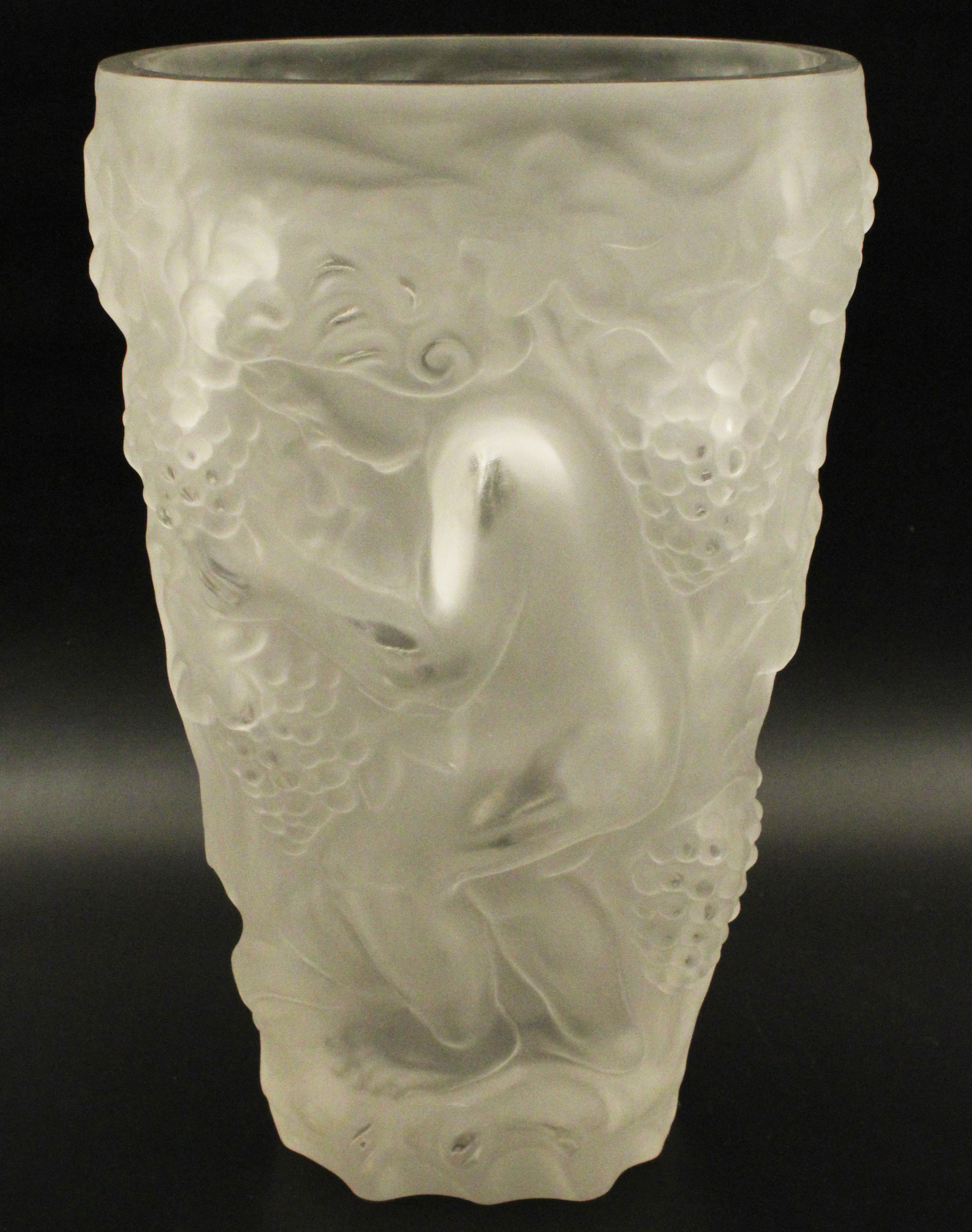 FROSTED ART GLASS VASE IN THE