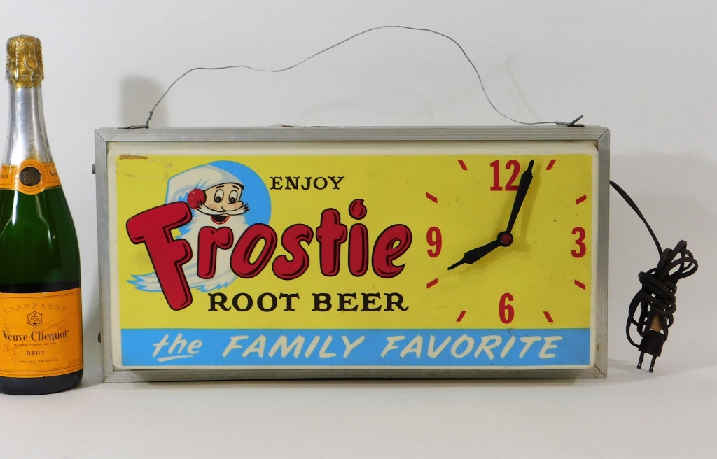 FROSTIE ROOT BEER ADVERTISING LIGHT