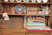 FROSTIE ROOTBEER MEMORABILIA.