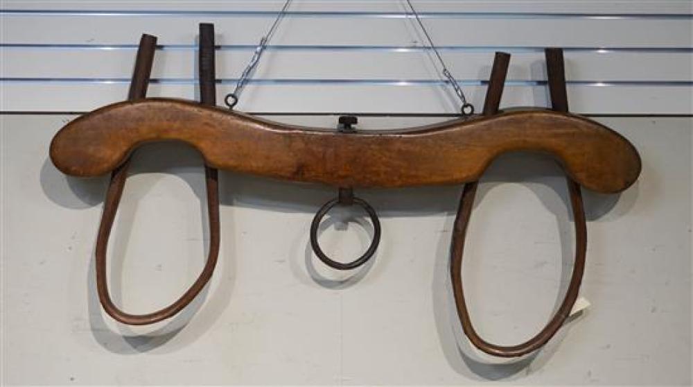 FRUITWOOD OXEN YOKEFruitwood Oxen