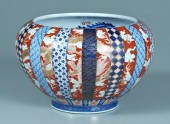 Fukagawa Imari bowl, exterior