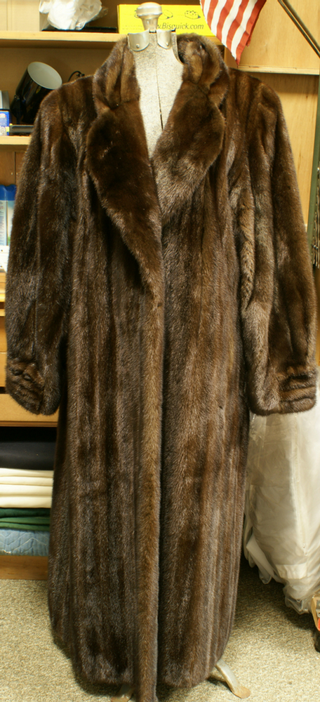 Full length ladies mink coat, Umber
