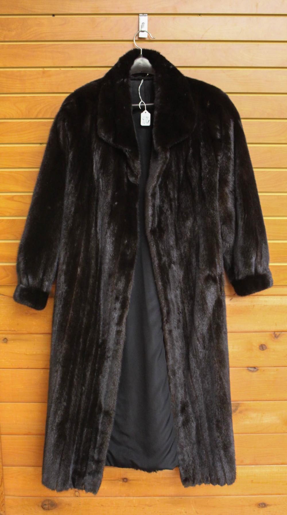 FULL LENGTH MINK COATFULL LENGTH