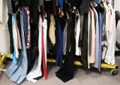 FULL RACK OF WOMEN'S CLOTHESFu