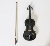 FULL SIZE BLACK VIOLIN WITH BO
