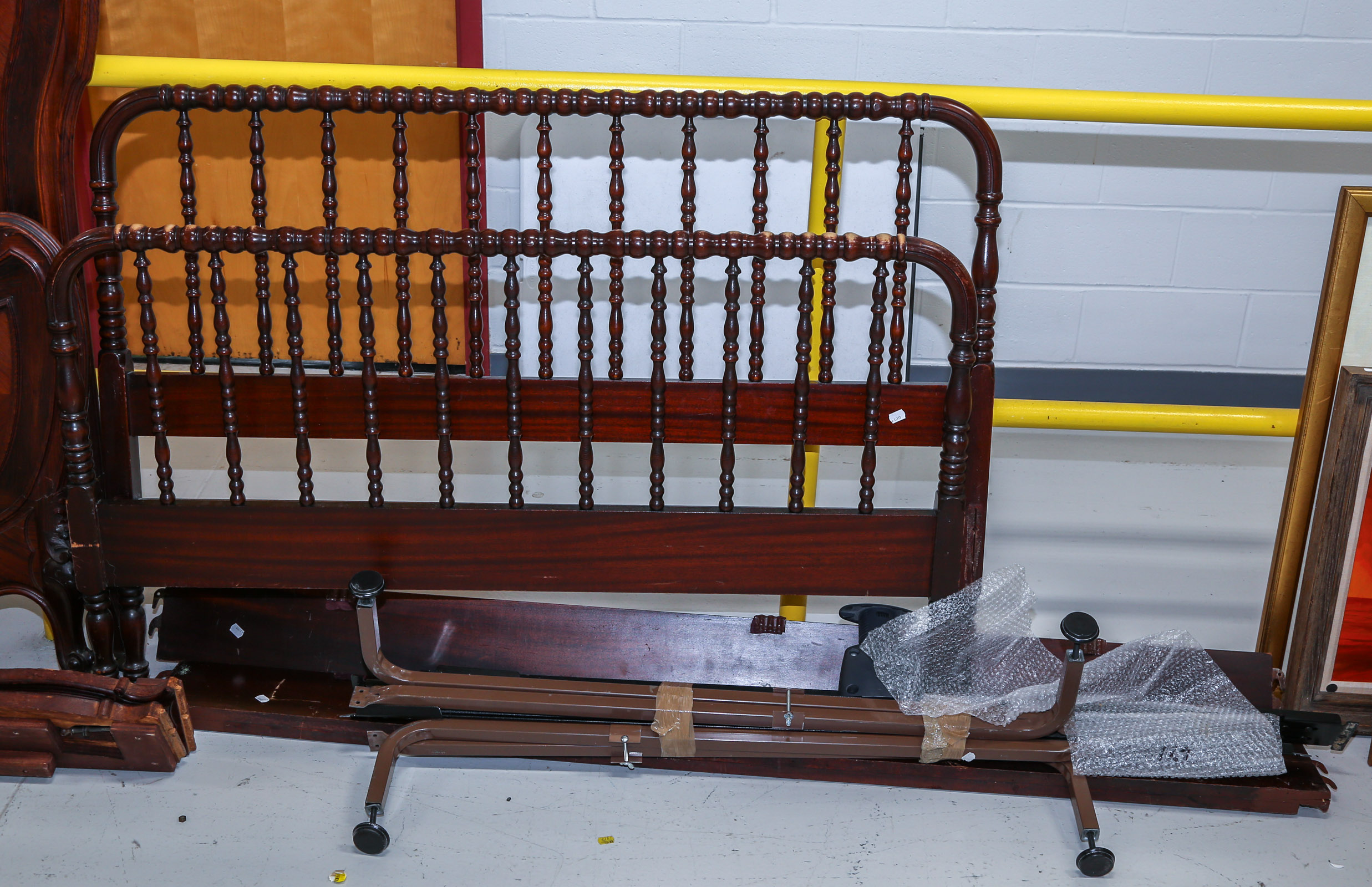 FULL SIZE JENNY LIND STYLE BED