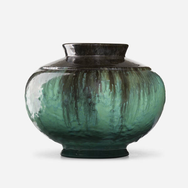 Fulper Pottery. Large vase. c.
