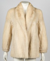 FUR JACKETwith label "Evan's F