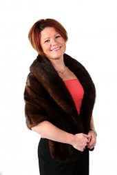 FUR SHAWL - A fine quality nat