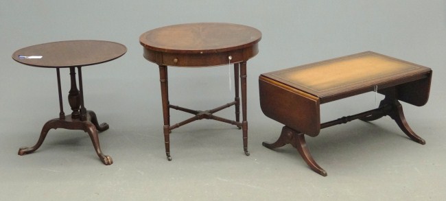 Furniture lot including leather top